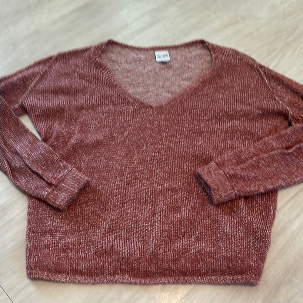 Women's V-Neck Sweater Nic + Zoe